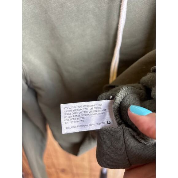 Wild Fable Cropped Hoodie Olive Green Women's Size S - Picture 3 of 4